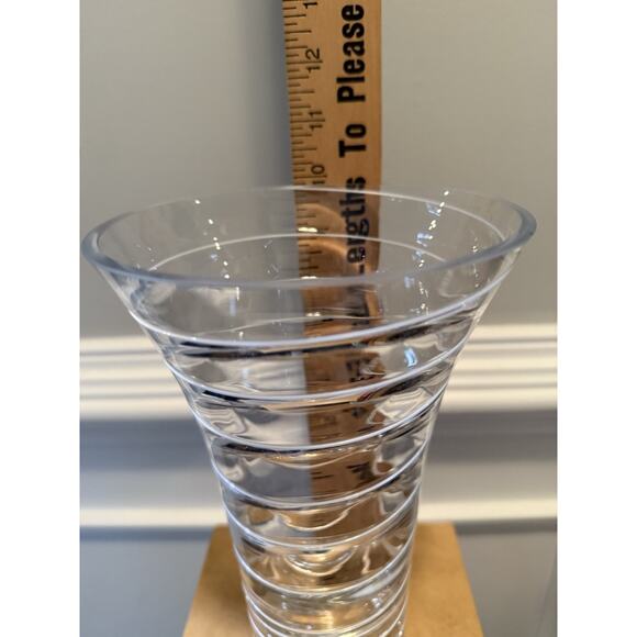 Nambe Crystal Spiral Optic Vase Modern Clear Glass Attributed Karim Rashid - Picture 3 of 4